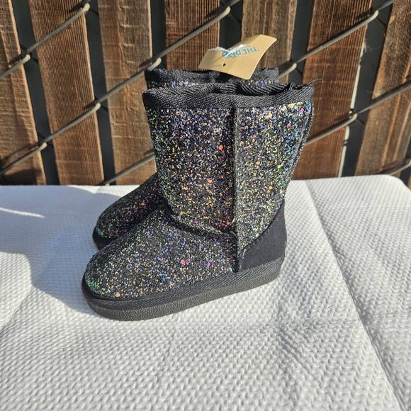 Leather Boots for Girls Size 6 Medium - Picture 4 of 15